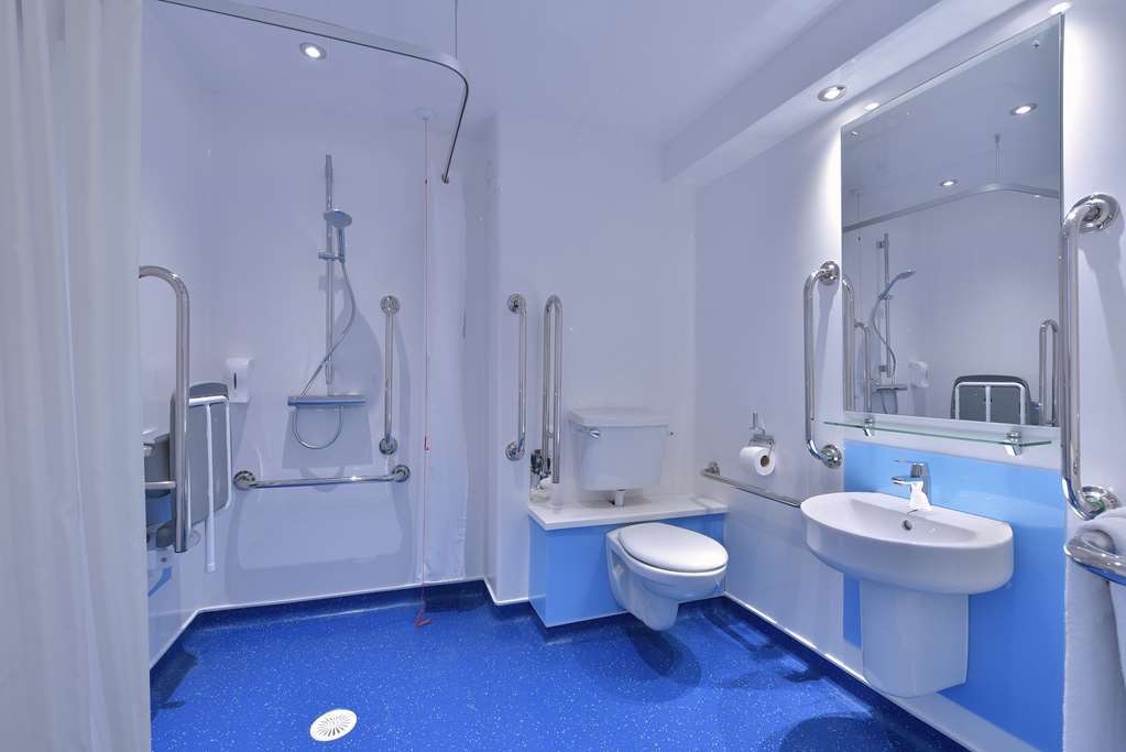 Travelodge Bournemouth Cooper Dean Oda fotoğraf